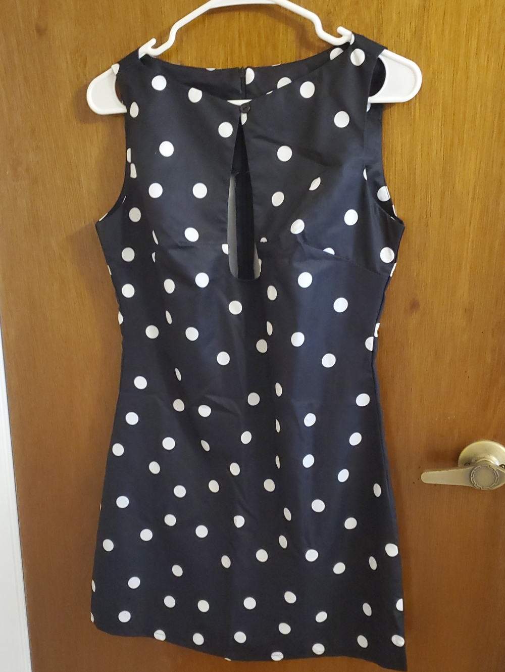 SHEIN Black & White Polka Dot Sleeveless Shift Dress